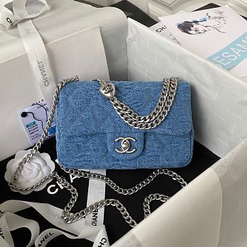 Chanel Flap Bag Denim Size 12 x 19 x 8 cm