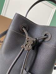  Burberry Leather Bucket Bag Black Size 16 x 26 x 26 cm - 3