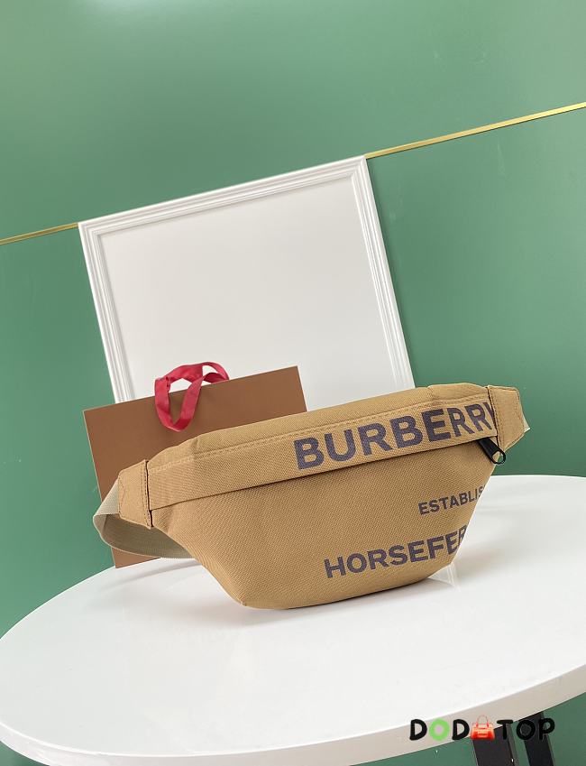 Burberry Horseferry Print Belt Bag Size 30 x 17 cm - 1