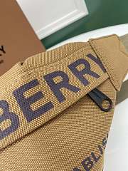 Burberry Horseferry Print Belt Bag Size 30 x 17 cm - 5