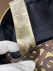 Burberry Medium Sonny Belt Bag Size 31 x 7.5 x 16 cm - 2