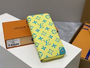 Louis Vuitton LV Zippy Vertical Wallet Monogram Size 10 x 20 x 2 cm - 1