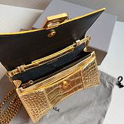 Balenciaga Hourglass Mini Chain Bag Gold Size 19.3 x 11.9 x 4.8 cm - 5