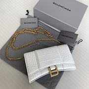 Balenciaga Hourglass Mini Chain Bag White Size 19.3 x 11.9 x 4.8 cm - 1