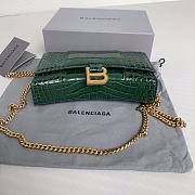 Balenciaga Hourglass Mini Chain Bag Green Size 19.3 x 11.9 x 4.8 cm - 2