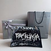Balenciaga Crush Medium Printed Bag Size 31 x 20 x 12 cm - 6