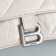 Balenciaga Cream Hourglass Chain Bag Size 25 x 15 x 9.5 cm - 4
