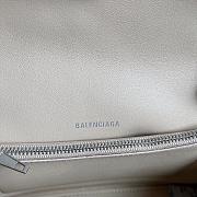 Balenciaga Cream Hourglass Chain Bag Size 25 x 15 x 9.5 cm - 3