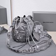 Balenciaga Le Cagole Bucket Bag Size 15 x 20 x 18 cm - 2