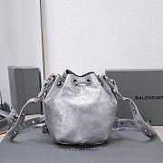 Balenciaga Le Cagole Bucket Bag Silver Size 15 x 20 x 18 cm - 4
