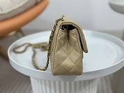Chanel Chain Flap Bag Beige Size 13 x 20 x 7 cm - 5