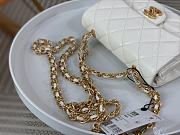 Chanel Flap Handle Bag White Size 20 x 13 x 5 cm - 3