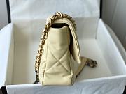 Chanel 19 Flap Bag Lambskin Yellow Size 30 x 10 x 20 cm - 5