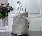 Louis Vuitton Monogram Idylle Neverfull MM Tote Bag White Size 32 x 29 x 17 cm - 4
