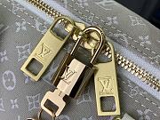 Louis Vuitton LV Speedy 30 Handbag White Size 30 x 21 x 17 cm - 6