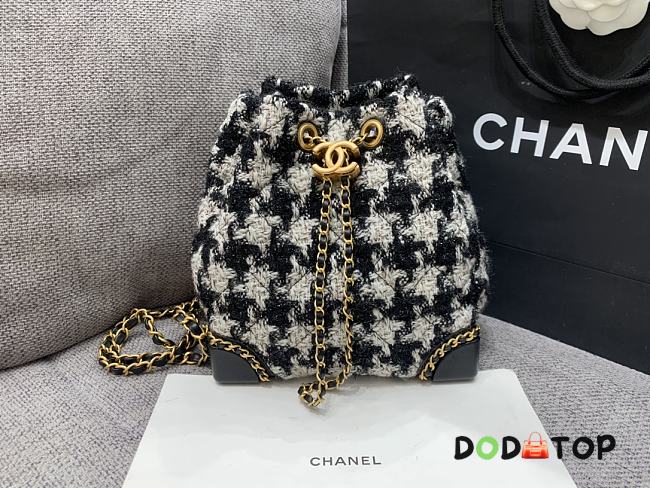 Chanel Wool Bucket Shoulder Handbag 01 Size 20 × 18 × 13 cm - 1