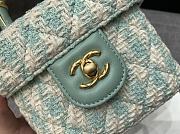 Chanel Handle Cosmetic Bag Green Size 12.5 x 15 x 8 cm - 5