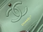 Chanel Flap Bag Caviar Green Gold Hardware Size 23 cm - 6