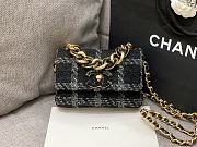 Chanel Retro Big Thick Chain Flap Bag Size 15 x 22 x 6 cm - 1