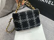 Chanel Retro Big Thick Chain Flap Bag Size 15 x 22 x 6 cm - 6