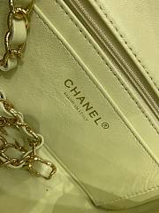 Chanel Tweed Flap Bag Yellow Size 20 cm - 4