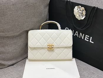 Chanel Caviar Handle Bag White Size 23 cm