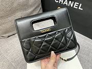 Chanel Crossbody Black Bag Size 20 x 18 x 8 cm - 4