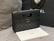 Chanel Crossbody Black Bag Size 26 x 18.5 x 8 cm - 6