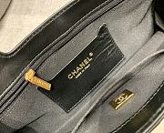 Chanel Crossbody Black Bag Size 26 x 18.5 x 8 cm - 4