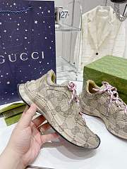 Gucci GG Run Sneakers in Beige - 5