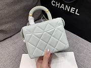Chanel Handle Cosmetic Bag Light Green Size 12.5 x 15 x 8 cm - 2