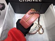 Chanel CL 19 Clutch With Chain Pink 01 Size 12 x 12 x 4.5 cm - 5