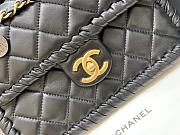 Chanel Matelasse Chain Shoulder Bag Black Size 22 x 17 x 7 cm - 2