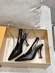 Louis Vuitton LV Chain Back Empty High Heels Black 9.0 cm - 5