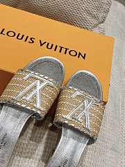 Louis Vuitton LV Straw Sandals 4.0 cm 01 - 4