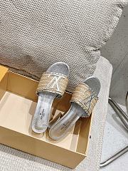 Louis Vuitton LV Straw Sandals 4.0 cm 01 - 3
