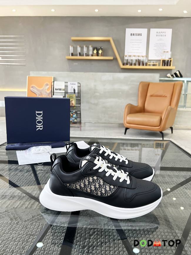 Dior Men B25 Sneakers  - 1