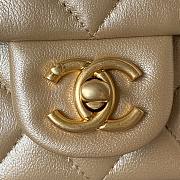 Chanel Flap Chain Bag Heart Gold Size 19 cm - 2