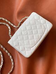 Chanel Caviar Flap Bag Mini White Champagne Gold Hardware Size 20 cm - 3