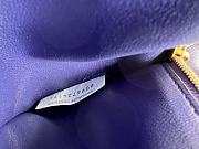  Bottega Veneta Cassette Padded Leather Shoulder Bag Blue Size 27 x 10 x 18 cm - 5
