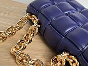  Bottega Veneta Cassette Padded Leather Shoulder Bag Blue Size 27 x 10 x 18 cm - 2