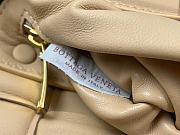 Bottega Veneta Cassette Padded Leather Shoulder Bag Beige Size 27 x 10 x 18 cm - 5