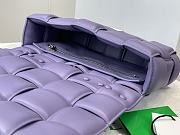 Bottega Veneta Cassette Padded Leather Shoulder Bag Purple Size 27 x 10 x 18 cm - 6