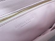 Bottega Veneta Cassette Padded Leather Shoulder Bag Light Purple Size 27 x 10 x 18 cm - 6