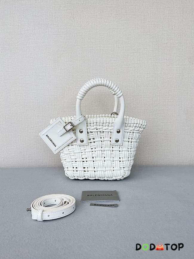 Balenciaga Bistro XXS Basket Bag White Size 17 x 10 x 25 cm - 1