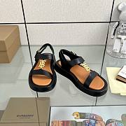 Burberry Women Sandals Black - 6