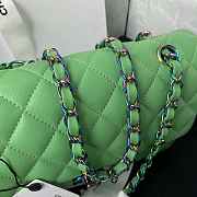  Chanel Flap Bag Green Lambskin Blue Hardware Size 14.5 × 23 × 6 cm - 3