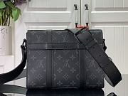 Louis Vuitton LV Trunk Messenger M45727 Black Flower Size 24 x 18 x 5.5 cm - 5