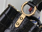 Louis Vuitton LV Capucines Mini Handbag Crocodile Pattern Size 21 x 14 x 8 cm - 5
