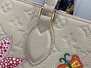 Louis Vuitton LV x YK Onthego Mini Handbag M46416 White Size 35 x 27 x 14 cm - 3